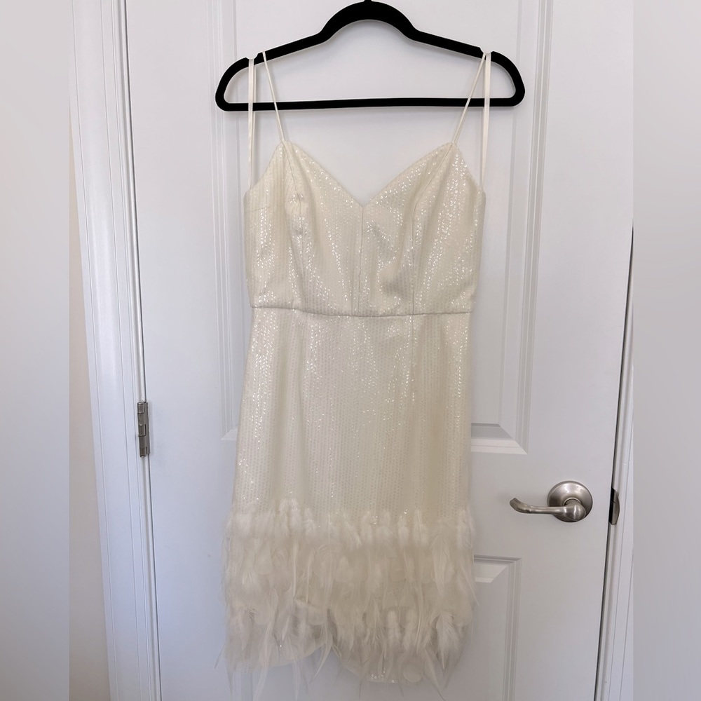 BNWT MILLY HANNAH DRESS cream sequins w feather hem - sz 0, WEDDING